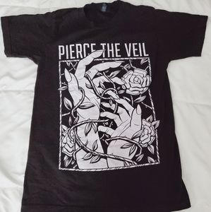 Pierce the Veil graphic shirt
